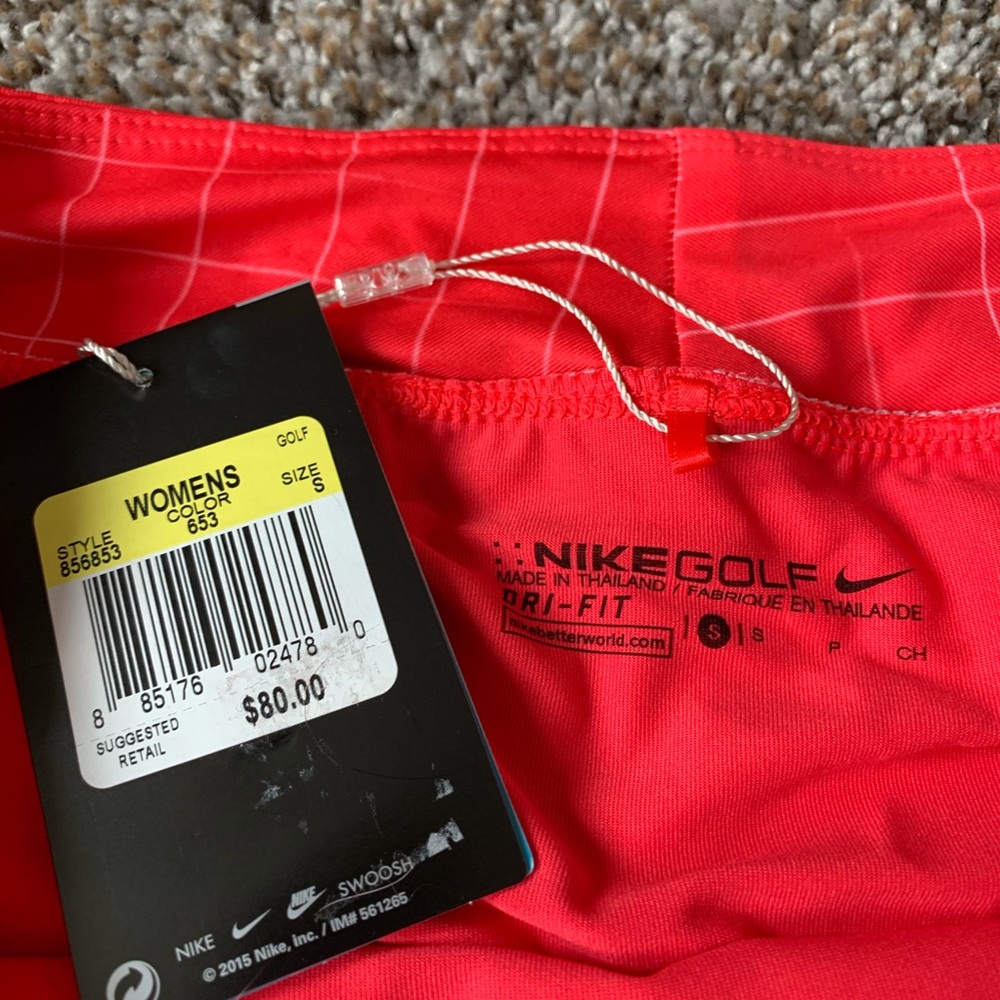 Brand New Nike Women’s Golf Skort DriFit Pink - Picture 2 of 3